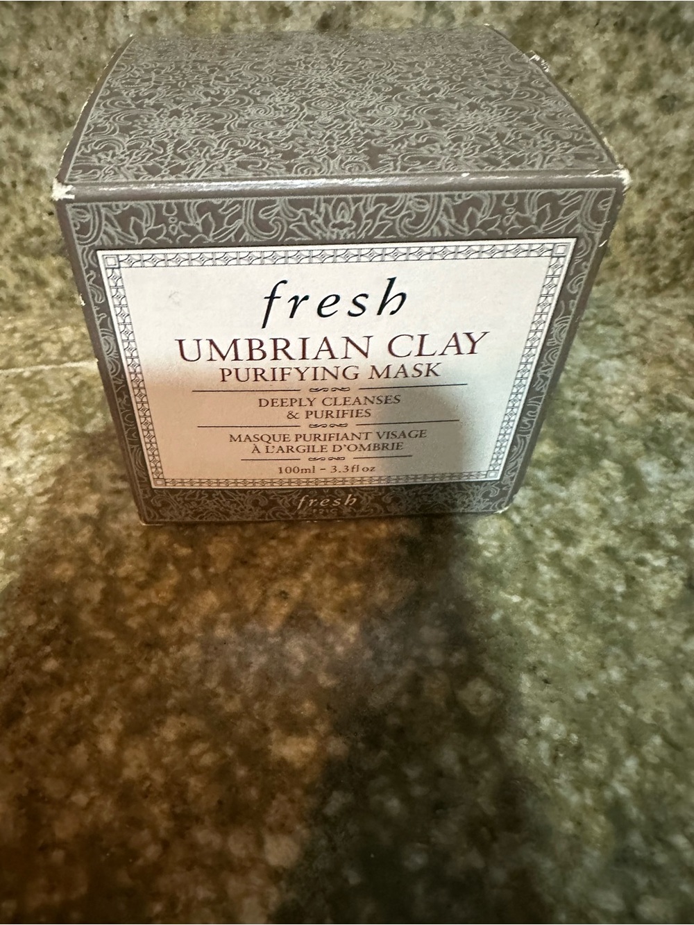 fresh Umbrian Clay Purifying Mask – Gray Packaging